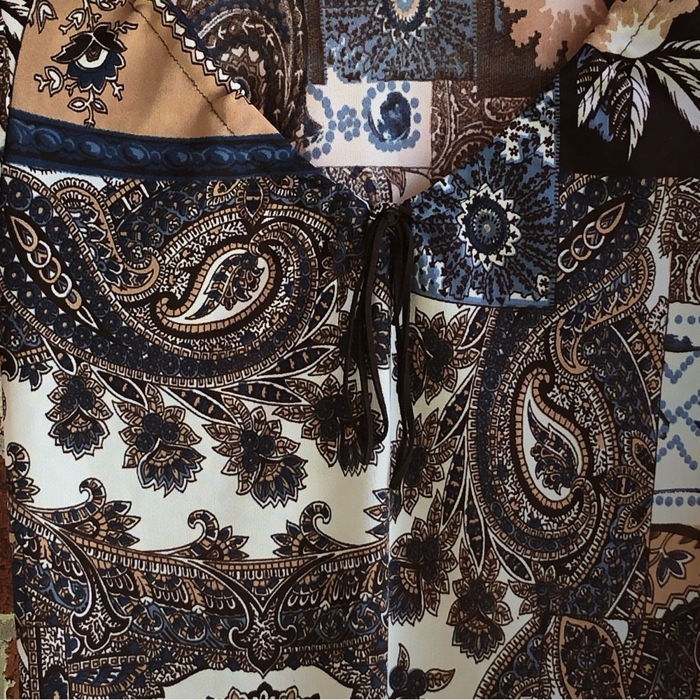 Forever 21 scoop neck, long sleeve top, size S —#087 - Picture 5 of 10